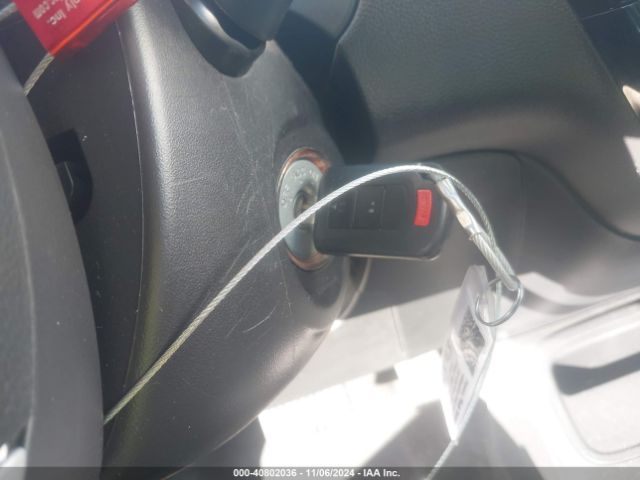 ML32AUHJ9MH012815 Mitsubishi Mirage Carbonite Edition/es/le