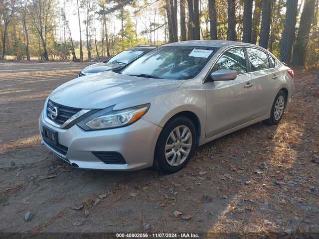 Nissan Altima 2.5 S 2016 1N4AL3AP3GC204329 Image 2