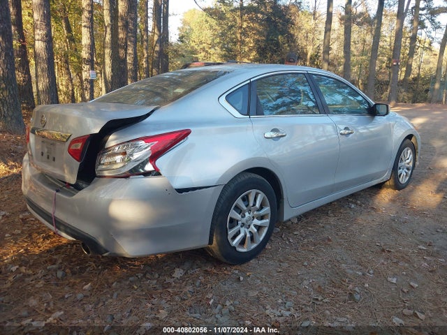 Nissan Altima 2.5 S 2016 1N4AL3AP3GC204329 Image 4