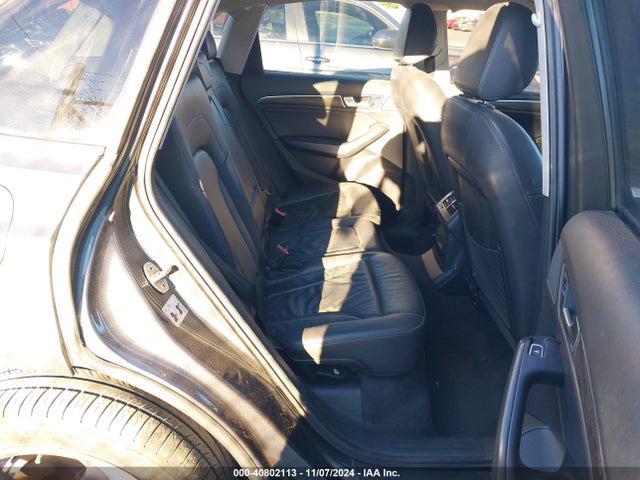 Audi Q5 2.0t Premium 2016 WA1C2AFP0GA133888 Image 8