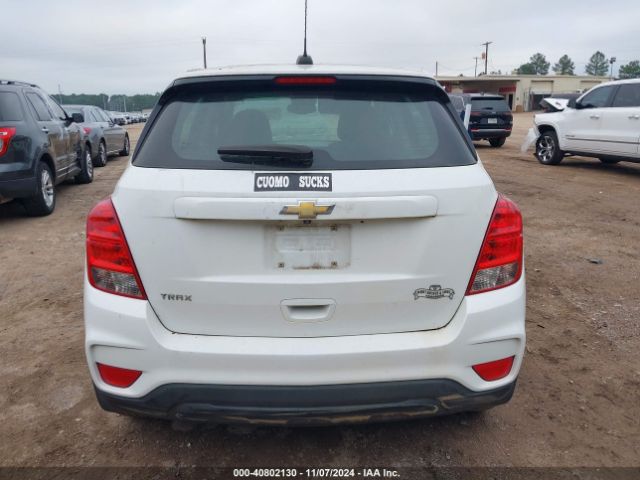 KL7CJKSBXHB238374 Chevrolet TRAX LS