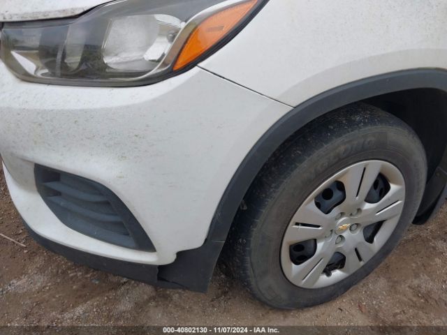KL7CJKSBXHB238374 Chevrolet TRAX LS