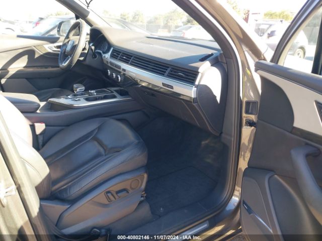 WA1LHAF77JD041598 Audi Q7 2.0t Premium