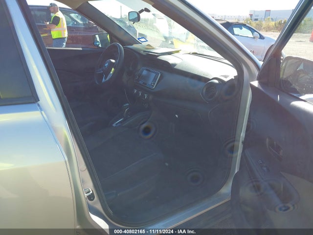Nissan KICKS S 2018 3N1CP5CU5JL542609 Image 5