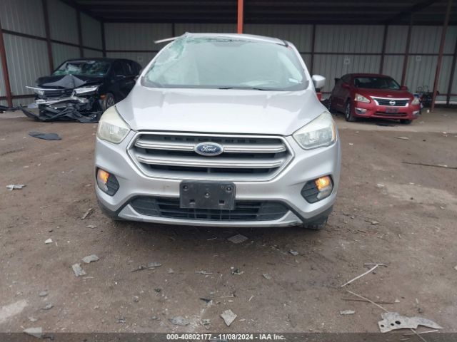 1FMCU0G98HUD44441 Ford ESCAPE SE