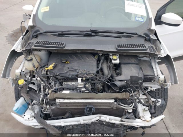 1FMCU0HD3JUB24214 Ford ESCAPE SEL