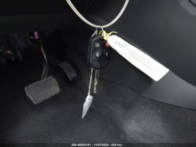 1FMCU0HD3JUB24214 Ford ESCAPE SEL