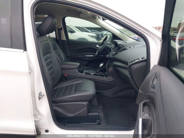 1FMCU0HD3JUB24214 Ford ESCAPE SEL