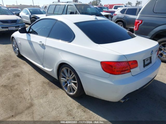 2011 BMW 328I WBAKE5C58BE573505 Photo 2