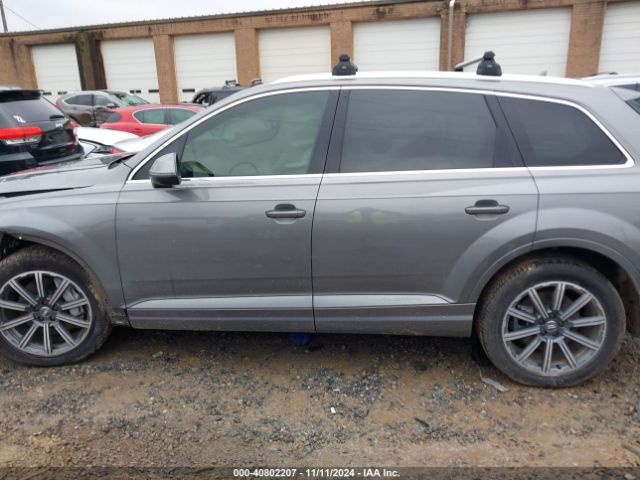 WA1LAAF79HD008049 Audi Q7 3.0t Premium