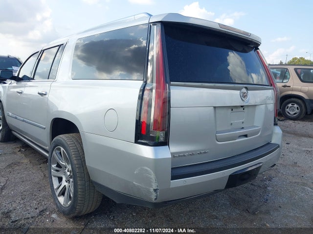 2015 CADILLAC ESCALADE ESV 1GYS3JKJ5FR258721 Photo 2