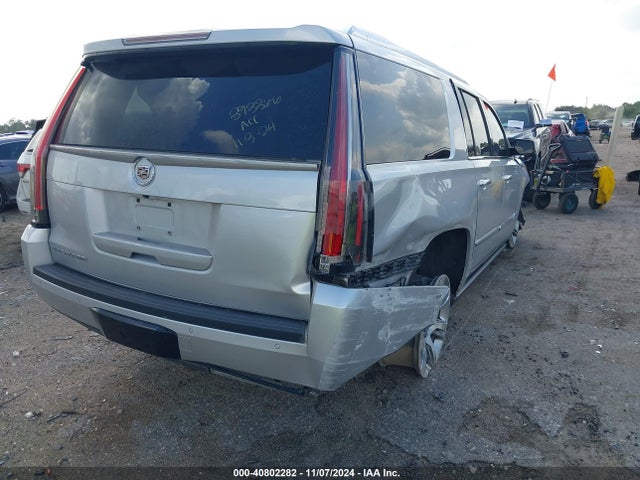2015 CADILLAC ESCALADE ESV 1GYS3JKJ5FR258721 Photo 3