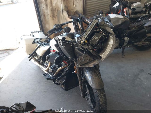 2024 HARLEY-DAVIDSON FLTRXSTSE 1HD1TL815RB952017
