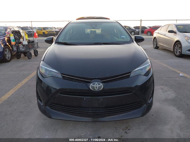 Toyota COROLLA LE 2018 2T1BURHE9JC086076 Image 13