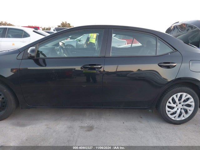 Toyota COROLLA LE 2018 2T1BURHE9JC086076 Image 15