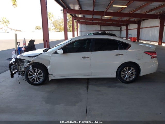Nissan Altima 2.5 S 2015 1N4AL3AP7FC128449 Image 14