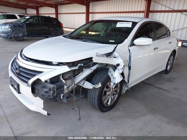 Nissan Altima 2.5 S 2015 1N4AL3AP7FC128449 Image 2