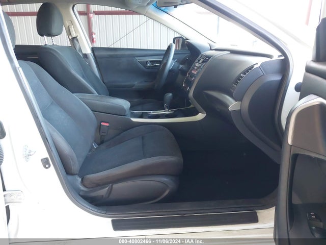 Nissan Altima 2.5 S 2015 1N4AL3AP7FC128449 Image 5