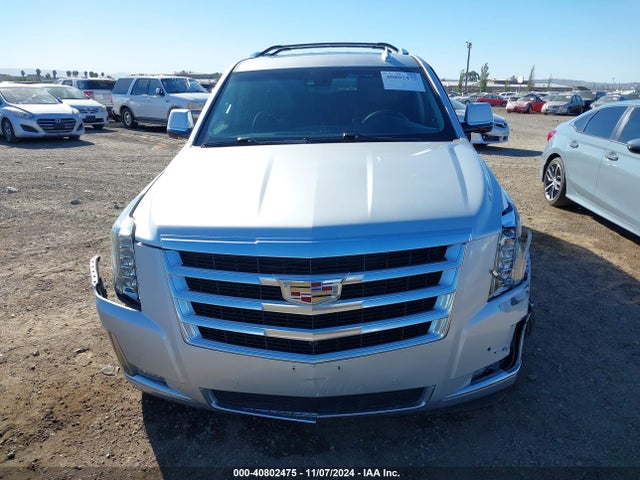 1GYS4JKJ7HR211691 Cadillac Escalade Esv Premium Luxury