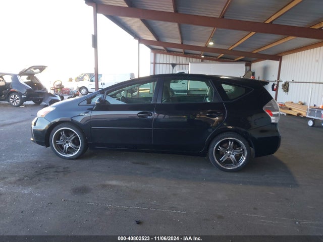 Toyota Prius V Two 2014 JTDZN3EU3EJ006091 Image 14