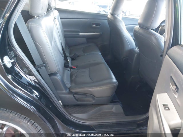 Toyota Prius V Two 2014 JTDZN3EU3EJ006091 Image 8