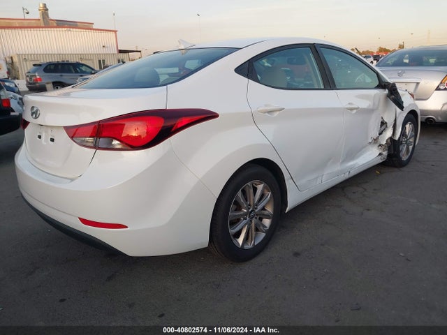 Hyundai ELANTRA SE 2014 5NPDH4AE8EH497143 Image 4
