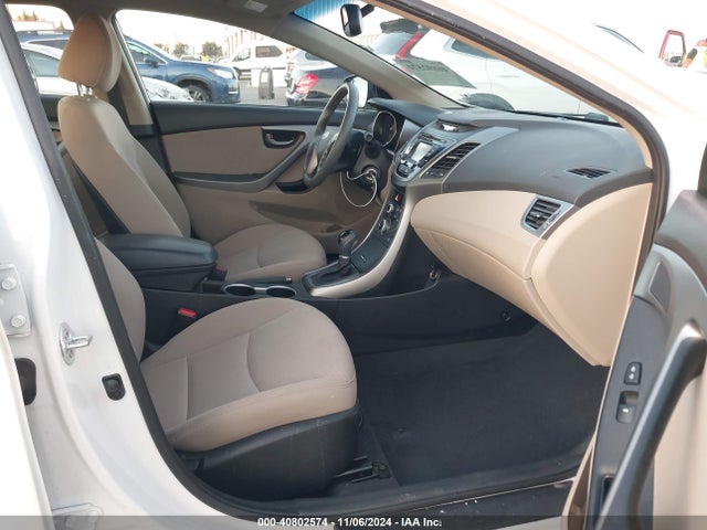 Hyundai ELANTRA SE 2014 5NPDH4AE8EH497143 Image 5