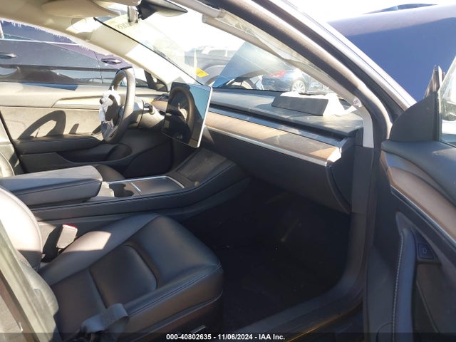 2023 TESLA MODEL 3 5YJ3E1EA0PF454573 Photo 4