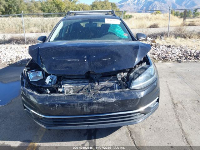 3VW717AU0JM767770 Volkswagen Golf Sportwagen Tsi S
