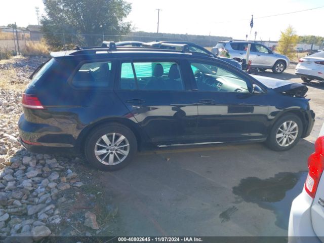 3VW717AU0JM767770 Volkswagen Golf Sportwagen Tsi S