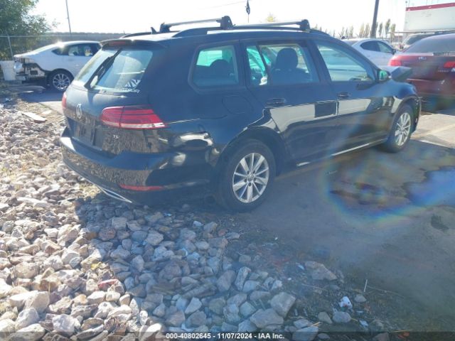 3VW717AU0JM767770 Volkswagen Golf Sportwagen Tsi S