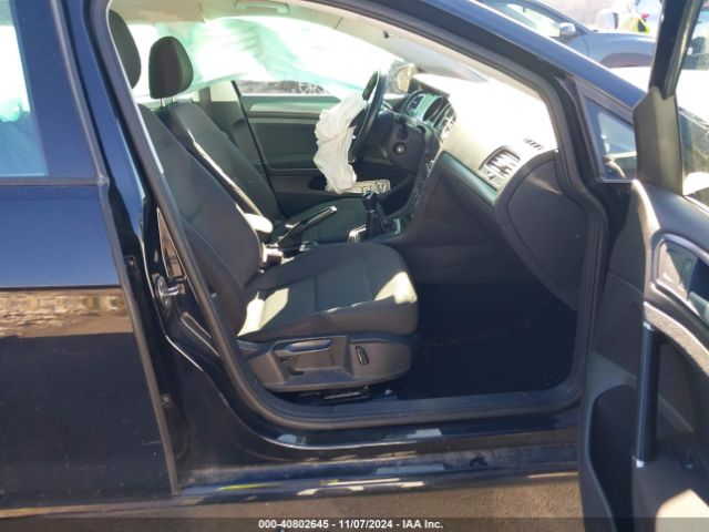 3VW717AU0JM767770 Volkswagen Golf Sportwagen Tsi S
