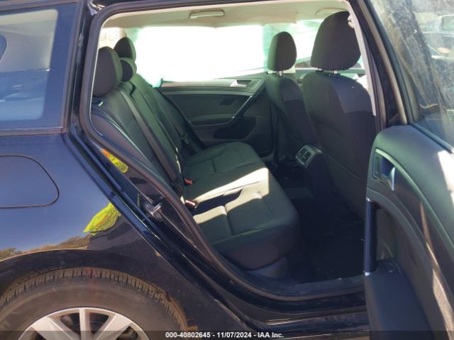 3VW717AU0JM767770 Volkswagen Golf Sportwagen Tsi S