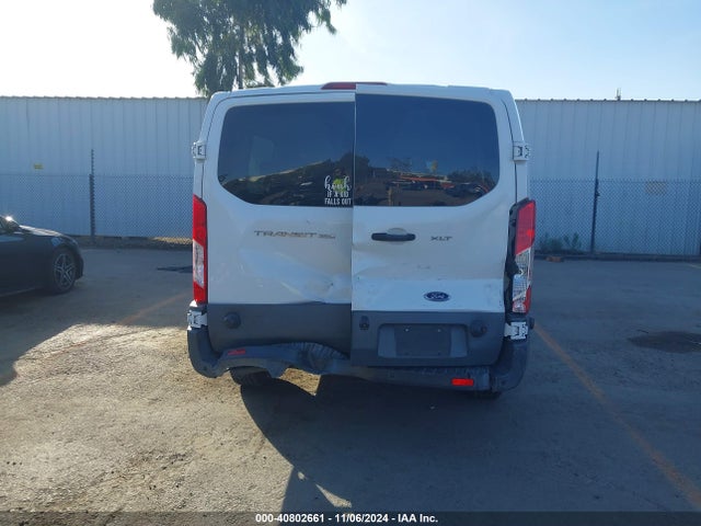 Ford Transit-350 Xlt 2015 1FBZX2ZM6FKA87733 Image 17