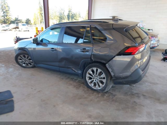 2T3A1RFV1MC171710 Toyota Rav4 Xle Premium
