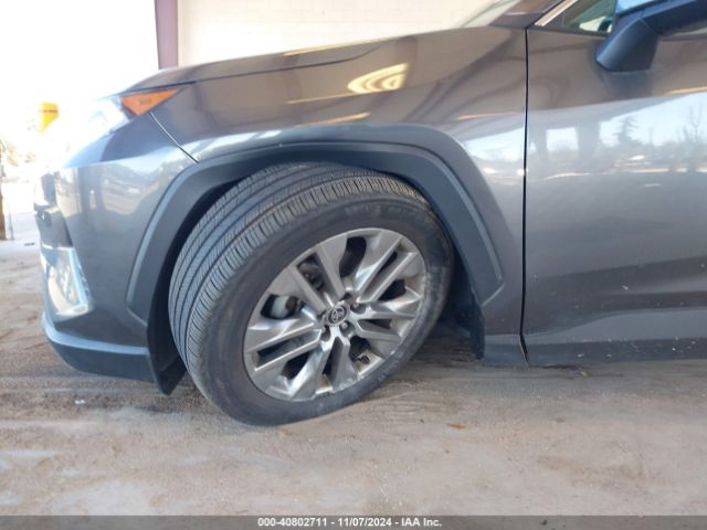 2T3A1RFV1MC171710 Toyota Rav4 Xle Premium
