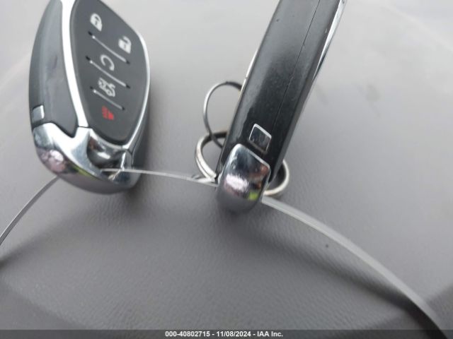 1G1ZF5SX3GF233738 Chevrolet MALIBU 2LT