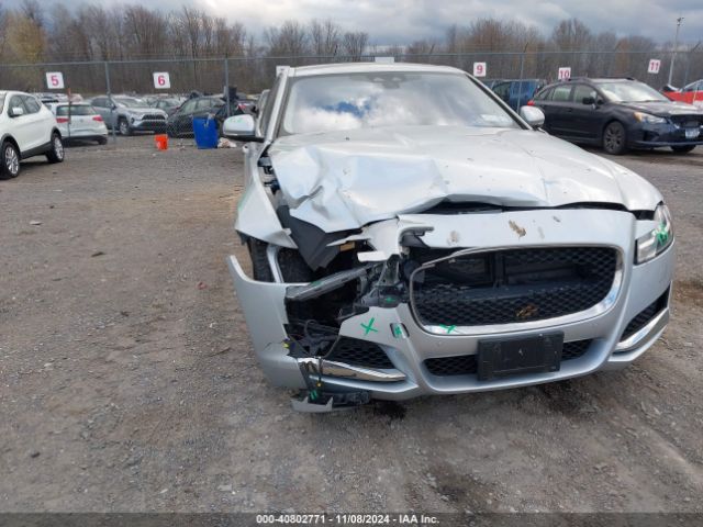 SAJBJ4BV6HCY46439 Jaguar Xf 35t Premium