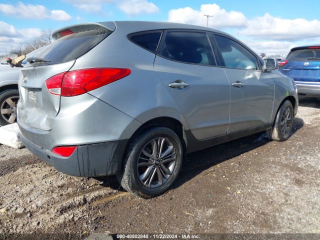 KM8JT3AF9FU958938 Hyundai TUCSON GLS