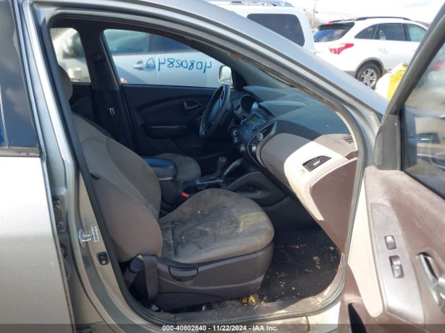 KM8JT3AF9FU958938 Hyundai TUCSON GLS