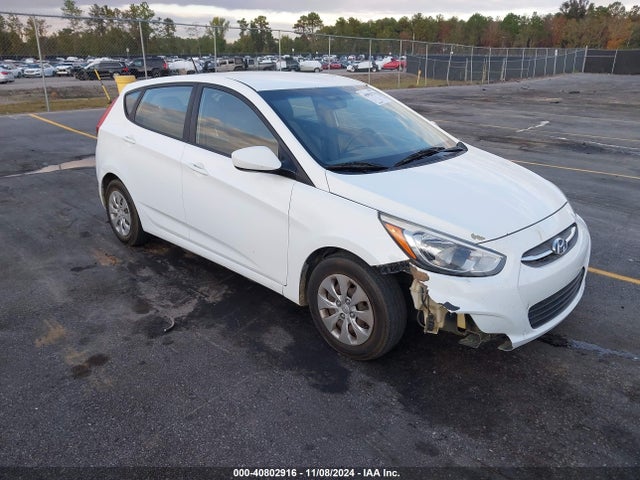 2017 KMHCT5AE2HU315037 main image