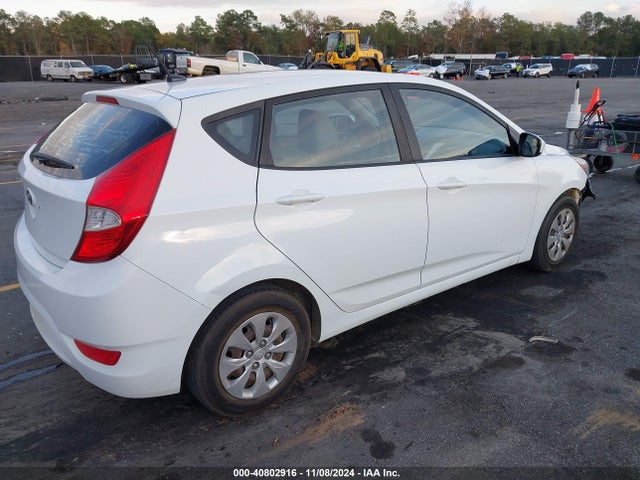 Hyundai ACCENT SE 2017 KMHCT5AE2HU315037 Image 4