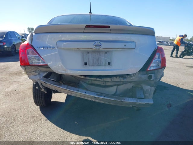 Nissan Versa 1.6 S+ 2018 3N1CN7APXJL854746 Image 6
