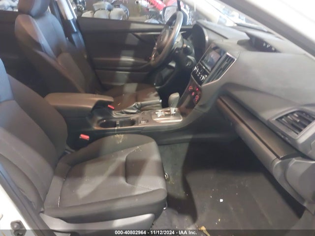 Subaru Impreza 2.0i Premium 2017 4S3GKAD69H3620997 Image 5