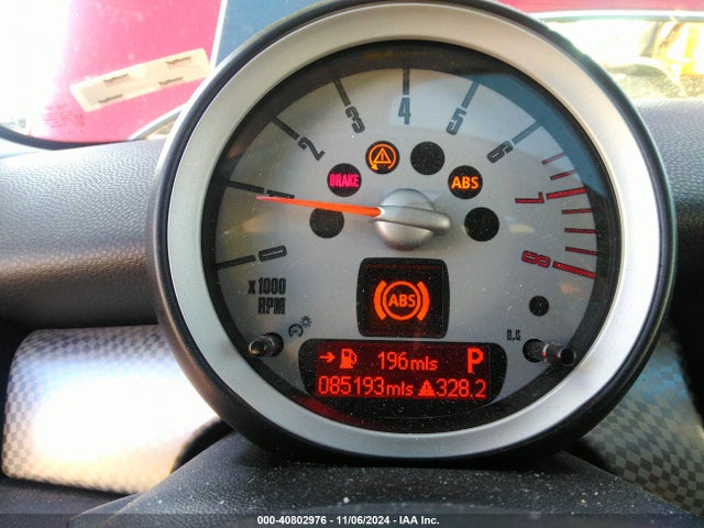 2009 MINI COOPER S WMWMF73539TW82879 Photo 6