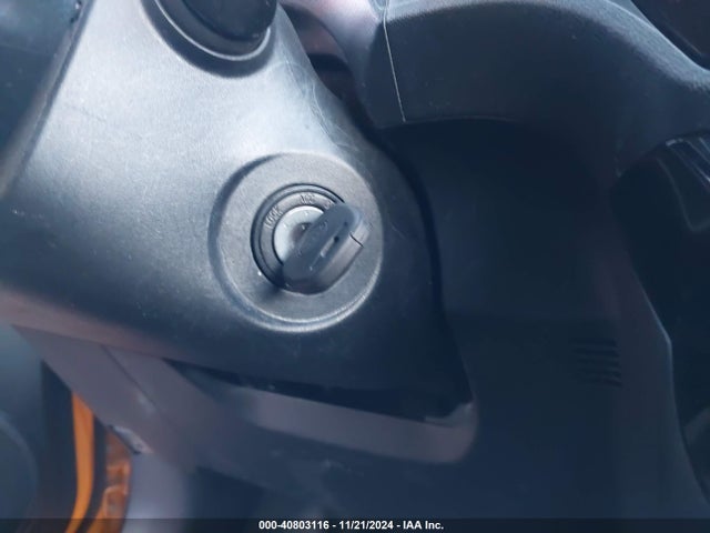 Toyota Prius C Two 2015 JTDKDTB37F1097500 Image 11