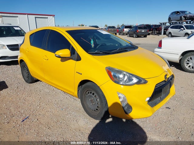 Toyota Prius C Two 2015 JTDKDTB37F1097500 Image 13