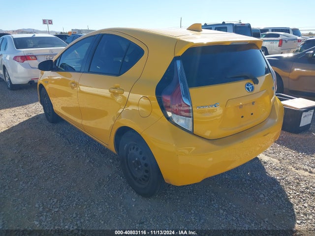 Toyota Prius C Two 2015 JTDKDTB37F1097500 Image 3