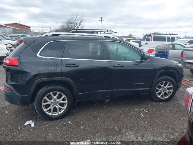 1C4PJMCS3GW321120 Jeep Cherokee Latitude