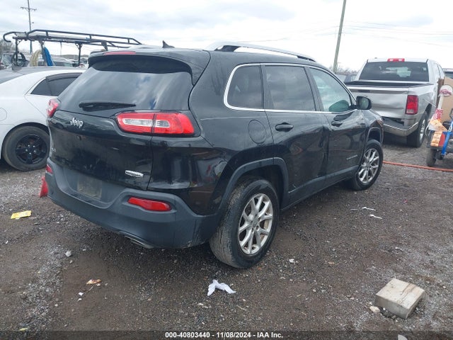1C4PJMCS3GW321120 Jeep Cherokee Latitude
